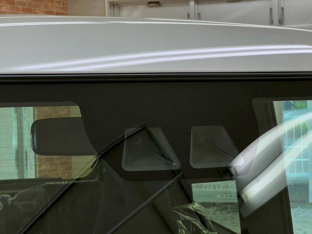 タント カスタムＲＳ　４ＷＤ　スマートキー　障害物センサー　衝突軽減ブレーキシステム　ＡＢＳ　横滑り防止装置　両側パワースライドドア　アイドリングストップ　運転席・助手席シートヒーター　純正アルミホイール（46枚目）