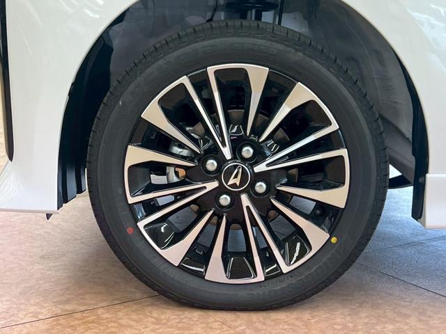 タント カスタムＲＳ　４ＷＤ　スマートキー　障害物センサー　衝突軽減ブレーキシステム　ＡＢＳ　横滑り防止装置　両側パワースライドドア　アイドリングストップ　運転席・助手席シートヒーター　純正アルミホイール（55枚目）