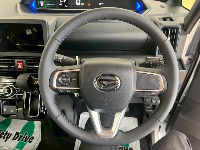 タント カスタムＲＳ　４ＷＤ　スマートキー　障害物センサー　衝突軽減ブレーキシステム　ＡＢＳ　横滑り防止装置　両側パワースライドドア　アイドリングストップ　運転席・助手席シートヒーター　純正アルミホイール（60枚目）