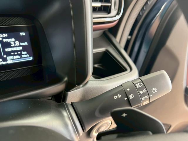 スペーシアカスタム ハイブリッドXSターボ 4WD スマートキー ABS 衝突軽減ブレーキシステム 障害物センサー 横滑り防止装置 Aストップ 両側パワースライドドア オートエアコン ターボ クルーズコントロール スリムサーキュレーター(19枚目)