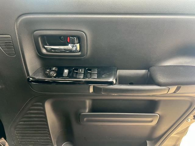スペーシアカスタム ハイブリッドXSターボ 4WD 社外ナビ付き スマートキー ABS 横滑り防止装置 衝突軽減ブレーキシステム 障害物センサー 両側パワースライドドア(23枚目)