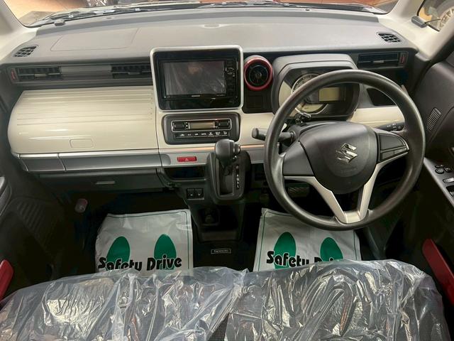 スペーシア ハイブリッドＸ　４ＷＤ　スマートキー　ＡＢＳ　アイドリングストップ　両側パワースライドドア　社外ナビ付き　オートエアコン　電動格納ドアミラー（11枚目）