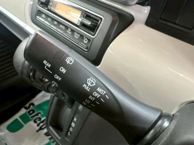 スペーシア ハイブリッドＸ　４ＷＤ　スマートキー　ＡＢＳ　アイドリングストップ　両側パワースライドドア　社外ナビ付き　オートエアコン　電動格納ドアミラー（13枚目）