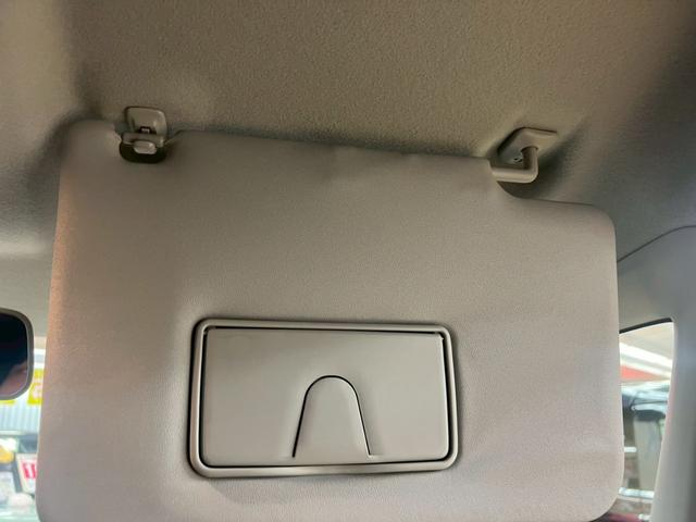 スペーシア ハイブリッドＸ　４ＷＤ　スマートキー　ＡＢＳ　アイドリングストップ　両側パワースライドドア　社外ナビ付き　オートエアコン　電動格納ドアミラー（39枚目）