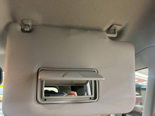 スペーシア ハイブリッドＸ　４ＷＤ　スマートキー　ＡＢＳ　アイドリングストップ　両側パワースライドドア　社外ナビ付き　オートエアコン　電動格納ドアミラー（40枚目）