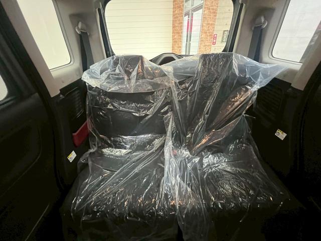 スペーシア ハイブリッドＸ　４ＷＤ　スマートキー　ＡＢＳ　アイドリングストップ　両側パワースライドドア　社外ナビ付き　オートエアコン　電動格納ドアミラー（46枚目）