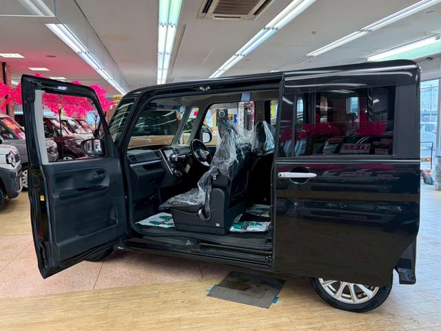 タント カスタムＲＳ　トップエディションＳＡＩＩＩ　４ＷＤ　スマートキー　両側パワースライドドア　アイドリングストップ　衝突軽減ブレーキシステム　シートヒーター　ステアリングリモコン　社外フルセグナビ　バックカメラ　リアモニター（18枚目）