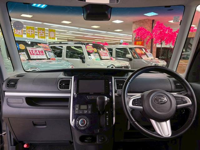タント カスタムＲＳ　トップエディションＳＡＩＩＩ　４ＷＤ　スマートキー　両側パワースライドドア　アイドリングストップ　衝突軽減ブレーキシステム　シートヒーター　ステアリングリモコン　社外フルセグナビ　バックカメラ　リアモニター（19枚目）