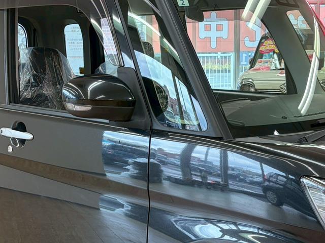 タント カスタムＲＳ　トップエディションＳＡＩＩＩ　４ＷＤ　スマートキー　両側パワースライドドア　アイドリングストップ　衝突軽減ブレーキシステム　シートヒーター　ステアリングリモコン　社外フルセグナビ　バックカメラ　リアモニター（54枚目）