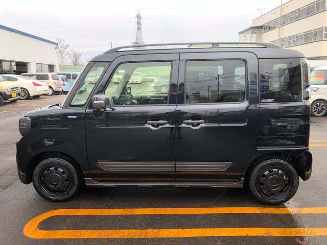 ハイブリッドXZ 4WD 届出済未使用車 DSBS付(5枚目)
