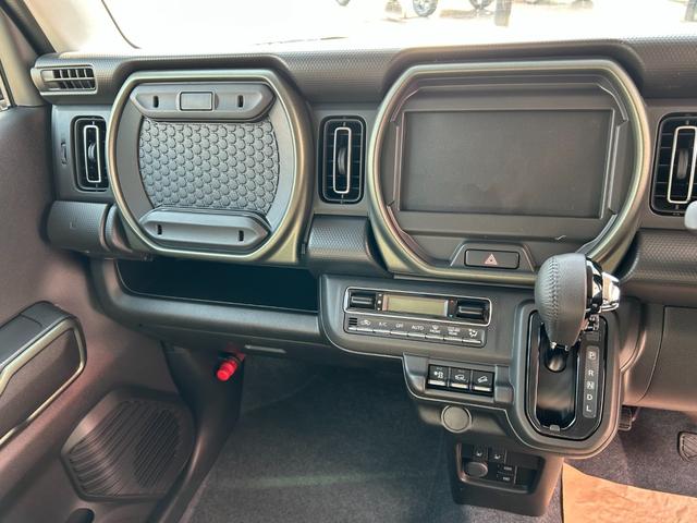ハスラー タフワイルド　４ＷＤ　クルーズコントロール　ＬＥＤヘッドライト　フォグライト　シートヒーター　スマートキー　障害物センサー　電動格納式ミラー　アルミホイール　ステアリングリモコン　寒冷地仕様（17枚目）