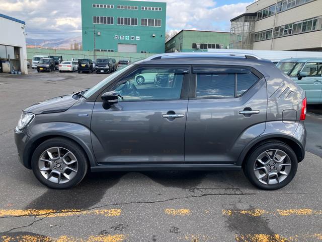 イグニス Ｆリミテッド　４ＷＤ　クルーズコントロール　ステアリングリモコンスイッチ　グリップコントロール　全方位モニター　純正ナビ　プッシュスタート　スマートキー　純正エンジンスターター　ＬＥＤヘッドライト　パドルシフト（5枚目）