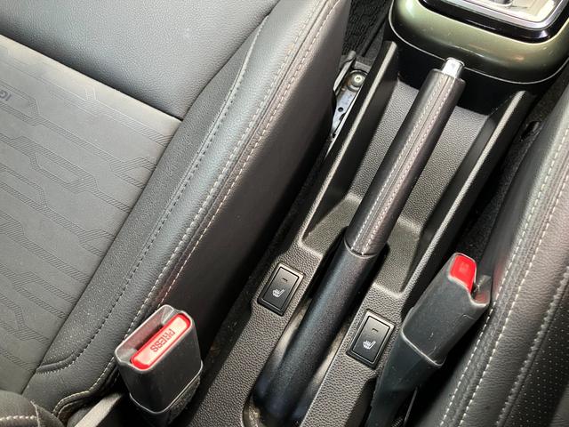 イグニス Ｆリミテッド　４ＷＤ　クルーズコントロール　ステアリングリモコンスイッチ　グリップコントロール　全方位モニター　純正ナビ　プッシュスタート　スマートキー　純正エンジンスターター　ＬＥＤヘッドライト　パドルシフト（21枚目）