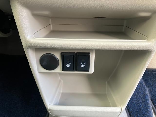 アルトラパン モード 4WD デュアルカメラブレーキサポート 純正エンジンスターター アイドリングストップ プッシュスタート スマートキー LEDヘッドライト シートヒーター 社外ナビ 地デジ オートライト(20枚目)