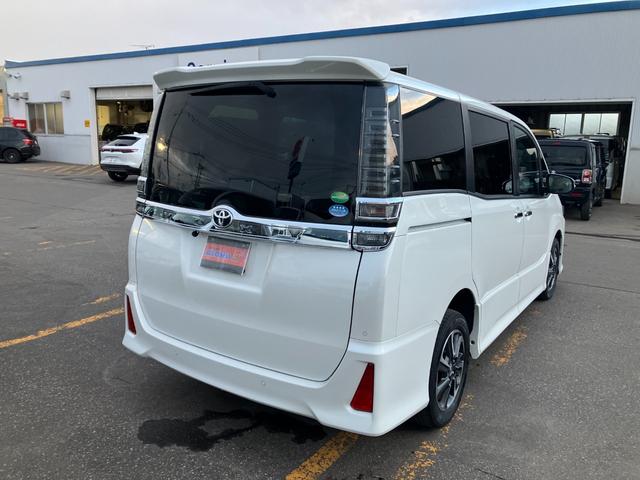 ヴォクシー ZS 煌II 4WD 社外10インチナビ 両側パワースライドドア ワイパーデアイサー ステアリングリモコンスイッチ LEDヘッドライト クルーズコントロール リヤオートエアコン バックカメラ ETC(8枚目)