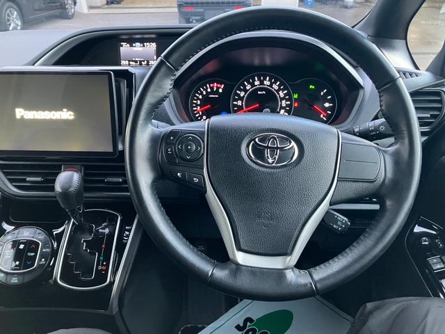 ヴォクシー ZS 煌II 4WD 社外10インチナビ 両側パワースライドドア ワイパーデアイサー ステアリングリモコンスイッチ LEDヘッドライト クルーズコントロール リヤオートエアコン バックカメラ ETC(15枚目)