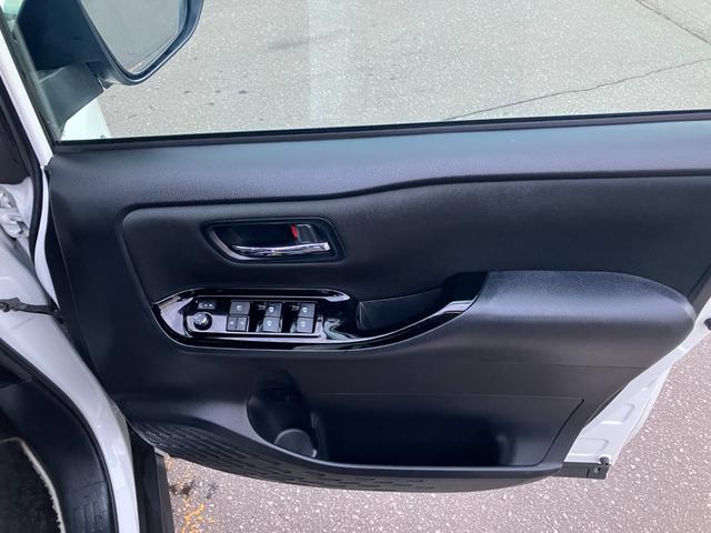 ヴォクシー ZS 煌II 4WD 社外10インチナビ 両側パワースライドドア ワイパーデアイサー ステアリングリモコンスイッチ LEDヘッドライト クルーズコントロール リヤオートエアコン バックカメラ ETC(26枚目)