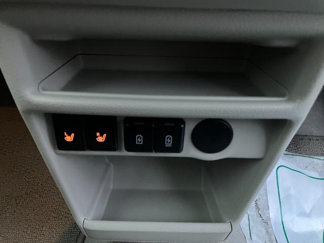 アルトラパンＬＣ Ｘ　４ＷＤ　スズキセーフティーサポート　シートヒーター　ステアリングリモコンスイッチ　ＵＳＢ電源ソケット　リヤパーキングセンサー　バックカメラ　ＬＥＤヘッドライト　社外エンジンスターター（18枚目）