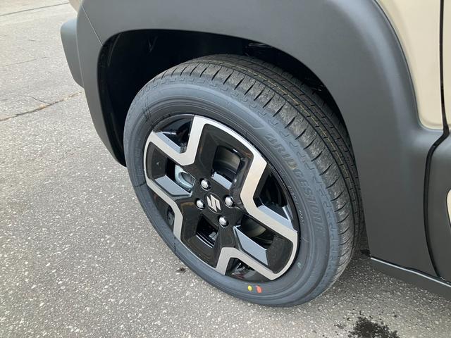 クロスビー ハイブリッドＭＶ　全方位モニター付ナビ　アップグレードｐｋｇ　アダプティブクルーズコントロール　ステアリングリモコンスイッチ　ヘッドアップディスプレイ　グリップコントロール　スノーモード　ＬＥＤヘッドライト（34枚目）