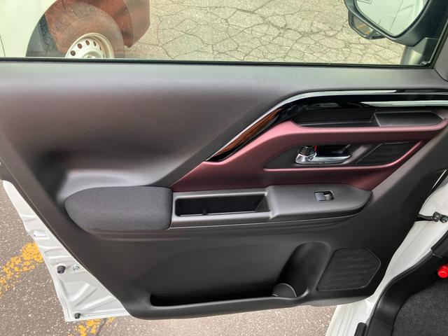 スペーシアカスタム ハイブリッドＸＳ　４ＷＤ　デュアルセンサーブレーキサポートＩＩ　アダプティブクルーズコントロール　スリムサーキュレーター　ステアリングリモコンスイッチ　両側パワースライドドア　ＬＥＤヘッドライト　ハイビームアシスト（32枚目）