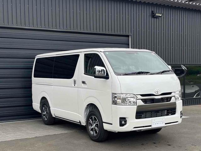 ハイエースバン 　４ＷＤ　ＥＴＣ　バックカメラ　ナビ　クリアランスソナー　レーンアシスト　衝突被害軽減システム　両側電動スライドドア　オートマチックハイビーム　オートライト　スマートキー　電動格納ミラー　ＡＴ（14枚目）