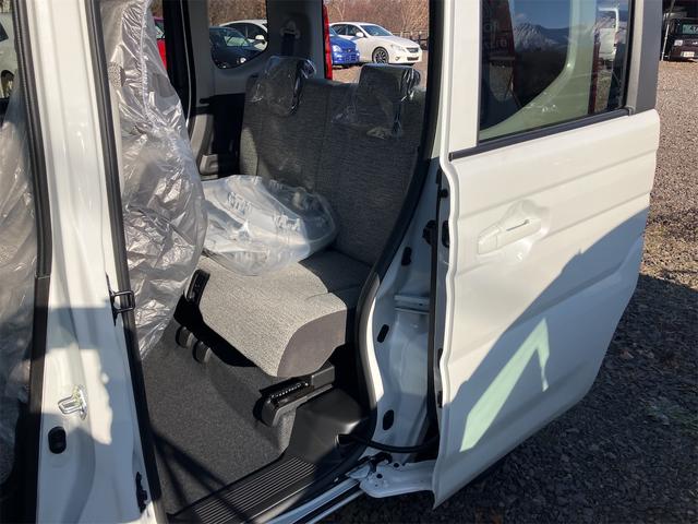 スペーシア ハイブリッドＧ　両側スライドドア　クリアランスソナー　衝突被害軽減システム　ＬＥＤヘッドランプ　スマートキー　アイドリングストップ　電動格納ミラー　シートヒーター　ベンチシート　ＣＶＴ　盗難防止システム　ＡＢＳ（11枚目）