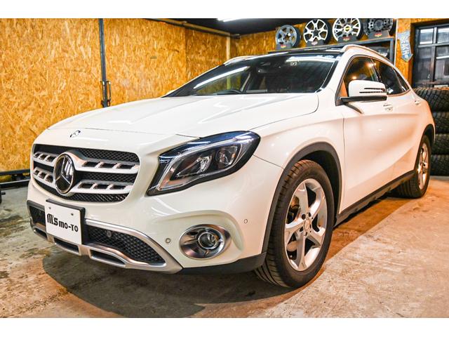 ＧＬＡクラス ＧＬＡ２２０　４マチック　ＧＬＡ２２０　４マチック　４ＷＤ　サンルーフ・電動リアゲート（4枚目）