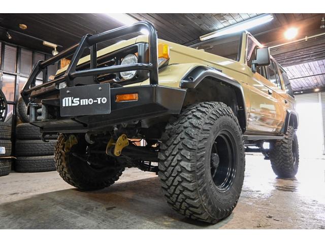 ランドクルーザー７０ ＺＸ　７０　５ドア４．２ディーゼル　ＺＸ　４ＷＤ・ＡＲＢバンパー・ＴＩＴＡＮドロワーＫＩＴ・リフトＵＰ（27枚目）
