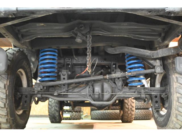 ランドクルーザー８０ ＳＴＤ　バン４．２ディーゼル　４ＷＤ・角目４灯・ブラＶ・ＭＴ２・フェンダーミラー（23枚目）