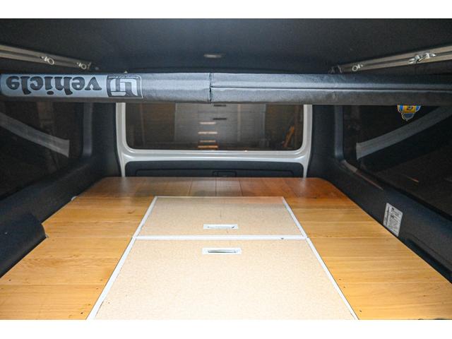 ハイエースバン スーパーＧＬ　ダークプライムＩＩ　アルパインＢＩＧ　Ｘ１１ｉｎ・アルパインスピーカーセット・アルパインフリップダウンモニター１２．８ｉｎ・ヴァレンティ　ジュエルＬＥＤシーケンシャルドアミラー（16枚目）