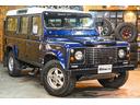 根強い人気のクラシック・ディフェンダー☆当時の車にしかない魅力が詰まった１台です☆