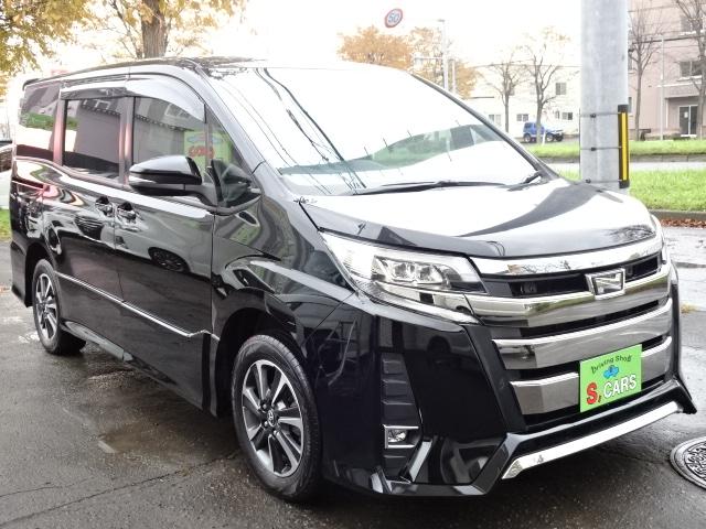 ノア Ｓｉ　本州車　保証１年／走行距離無制限　４ＷＤ　後期　セーフティセンス　両側パワースライドドア　純正９インチワイドナビ　　地デジ　Ｂカメラ　ＡＬＰＩＮＥ１２インチフリップダウンモニター　ＬＥＤヘッドライト（7枚目）