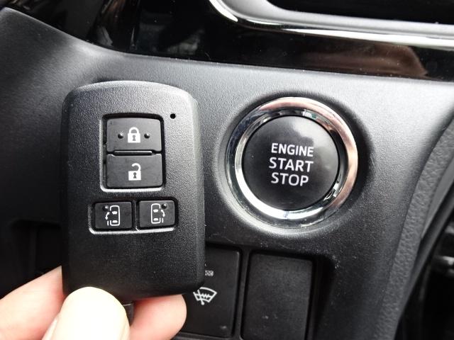 ノア Ｓｉ　本州車　保証１年／走行距離無制限　４ＷＤ　後期　セーフティセンス　両側パワースライドドア　純正９インチワイドナビ　　地デジ　Ｂカメラ　ＡＬＰＩＮＥ１２インチフリップダウンモニター　ＬＥＤヘッドライト（42枚目）