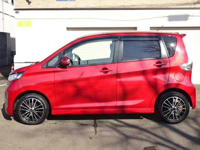 外装キズ・へこみも無く程度の良いお車！大切に使われていたお車です☆