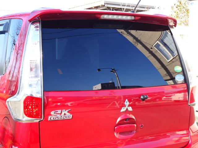 リヤスポイラーも付いており、スタイリッシュなリヤビューになります☆