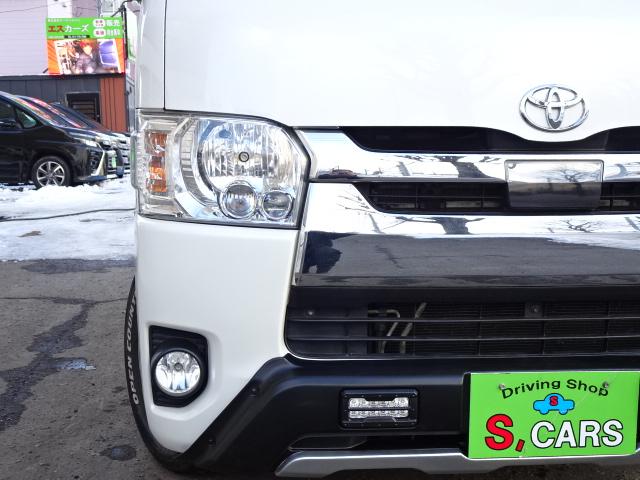 ハイエースバン ロングスーパーＧＬ　本州車　４ＷＤ　プッシュスタート　スマートキー　オートマチックハイビーム　ＥＴＣ　ＭＩＤ　ＧＲＣＩＡ　ＷＨＥＥＬ　バックカメラ　リヤヒーター　リヤエアコン　ＡＣ１００Ｖ（12枚目）