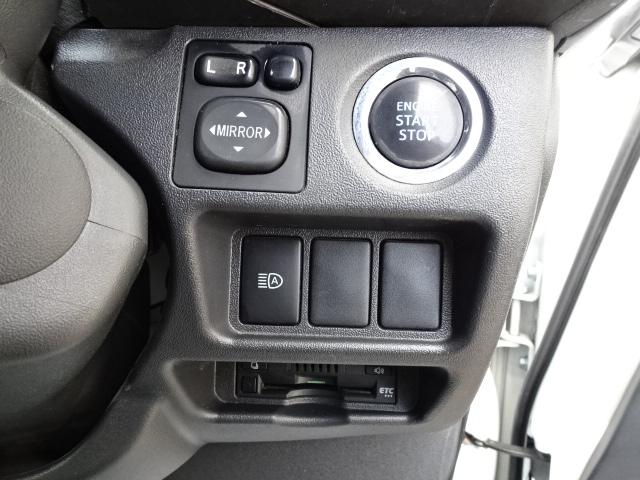 ハイエースバン ロングスーパーＧＬ　本州車　４ＷＤ　プッシュスタート　スマートキー　オートマチックハイビーム　ＥＴＣ　ＭＩＤ　ＧＲＣＩＡ　ＷＨＥＥＬ　バックカメラ　リヤヒーター　リヤエアコン　ＡＣ１００Ｖ（32枚目）