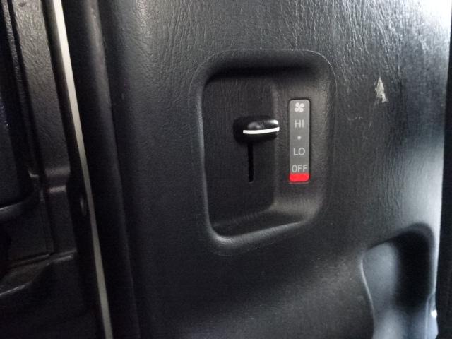 ハイエースバン ロングスーパーＧＬ　本州車　４ＷＤ　プッシュスタート　スマートキー　オートマチックハイビーム　ＥＴＣ　ＭＩＤ　ＧＲＣＩＡ　ＷＨＥＥＬ　バックカメラ　リヤヒーター　リヤエアコン　ＡＣ１００Ｖ（35枚目）