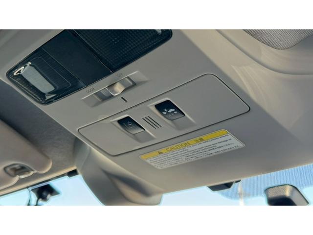 レヴォーグ １．６ＧＴアイサイト　４ＷＤ・１オーナー・アイサイトＶｅｒ．３・バックカメラ・アクティブレーンキープ・アダプティブクルーズコントロール・プリクラッシュブレーキアシスト・ＥＴＣ・ＳＩドライブ・ドラレコ・スマートキー・フルセグ（8枚目）