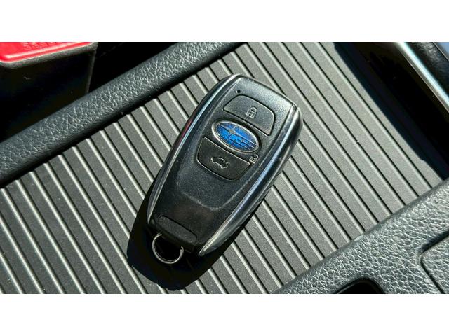 レヴォーグ １．６ＧＴアイサイト　４ＷＤ・１オーナー・アイサイトＶｅｒ．３・バックカメラ・アクティブレーンキープ・アダプティブクルーズコントロール・プリクラッシュブレーキアシスト・ＥＴＣ・ＳＩドライブ・ドラレコ・スマートキー・フルセグ（11枚目）