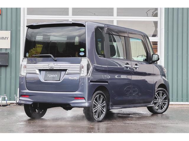 タント カスタムＲＳ　トップエディションＳＡＩＩ　４ＷＤ・スマートアシストＩＩ・両側電動スライドドア・バックカメラ・ＬＥＤヘッドランプ・純正１５インチＡＷ・寒冷地仕様・純正ナビ・フルセグ・スマートキー（2枚目）