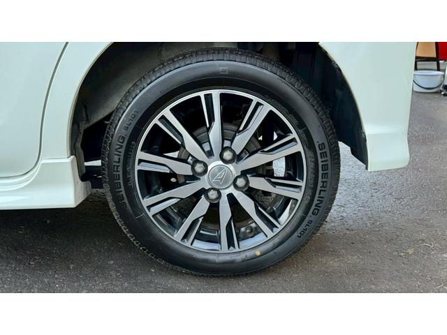 タント カスタムＸ　トップエディションリミテッドＳＡＩＩＩ　４ＷＤ・スマートアシストＩＩＩ・パノラマモニター・バックカメラ・両側電動スライドドア・ターボ・オートハイビーム・シートヒーター・プリクラッシュセーフティ・ＥＴＣ・スマートキー（34枚目）