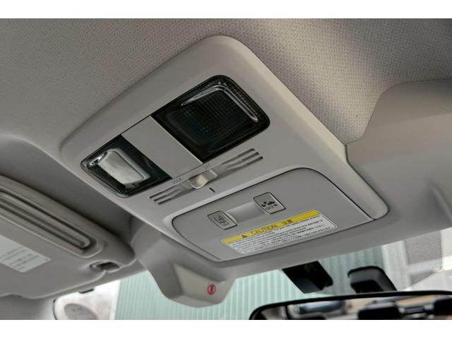 フォレスター ２．０ＸＴ　アイサイト　４ＷＤ・バックカメラ・アイサイト・クルーズコントロール・ＥＴＣ・ＳＩ－ＤＲＩＶＥ・Ｘモード・前席シートヒーター・純正１８インチＡＷ・カロッツェリアナビ・スマートキー（12枚目）