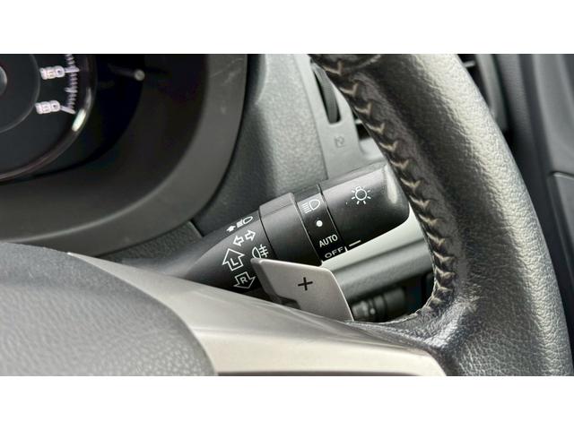 フォレスター ２．０ＸＴ　アイサイト　４ＷＤ・バックカメラ・アイサイト・クルーズコントロール・ＥＴＣ・ＳＩ－ＤＲＩＶＥ・Ｘモード・前席シートヒーター・純正１８インチＡＷ・カロッツェリアナビ・スマートキー（39枚目）