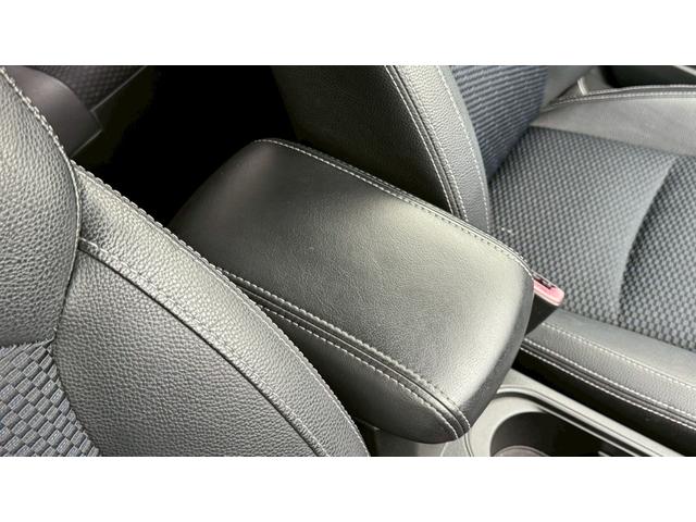 フォレスター ２．０ＸＴ　アイサイト　４ＷＤ・バックカメラ・アイサイト・クルーズコントロール・ＥＴＣ・ＳＩ－ＤＲＩＶＥ・Ｘモード・前席シートヒーター・純正１８インチＡＷ・カロッツェリアナビ・スマートキー（50枚目）