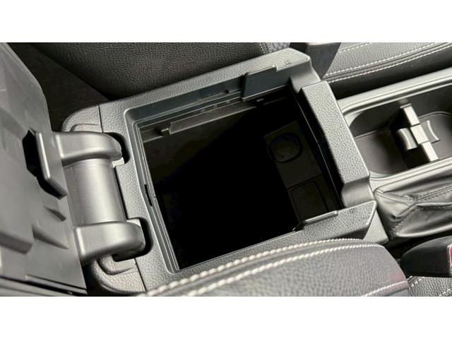 フォレスター ２．０ＸＴ　アイサイト　４ＷＤ・バックカメラ・アイサイト・クルーズコントロール・ＥＴＣ・ＳＩ－ＤＲＩＶＥ・Ｘモード・前席シートヒーター・純正１８インチＡＷ・カロッツェリアナビ・スマートキー（52枚目）