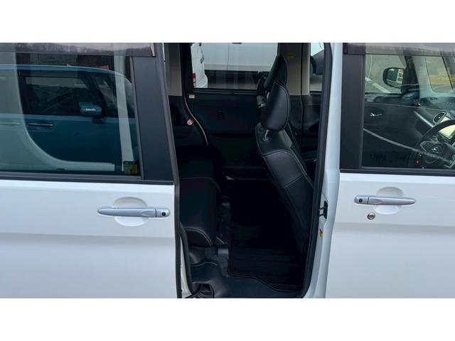 タント カスタムRS トップエディションVS SAIII 4WD・ワンオーナー・記録簿付(R1-R7)・スマアシIII・パノラマビュー・両側電動スライドドア・オートハイビーム・純正ナビ・衝突軽減ブレーキ・ETC・純正15インチAW・エンスタ・シートヒーター(34枚目)