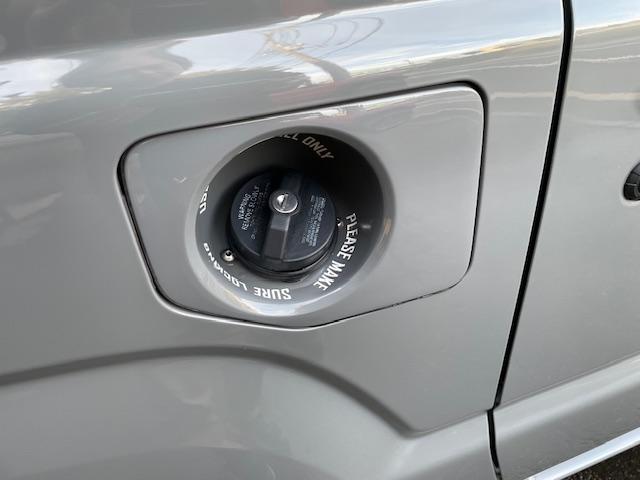 ジムニー XC 2インチリフトアップ(JAOS)/グラムライツ(レイズ)/オープンカントリーMT225(TOYO)/マッドフラップ(JAOS)/社外マフラー/シートカバー/(9枚目)