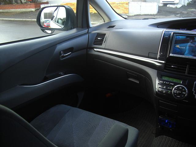 エスティマ アエラス 4WD NHZN-X62GナビTV バックカメラ ビルトインETC フリップダウンモニター スマートキー2個 プッシュスタート TRDエアロ 夏純正18インチ 冬17インチ 寒冷地仕様(18枚目)