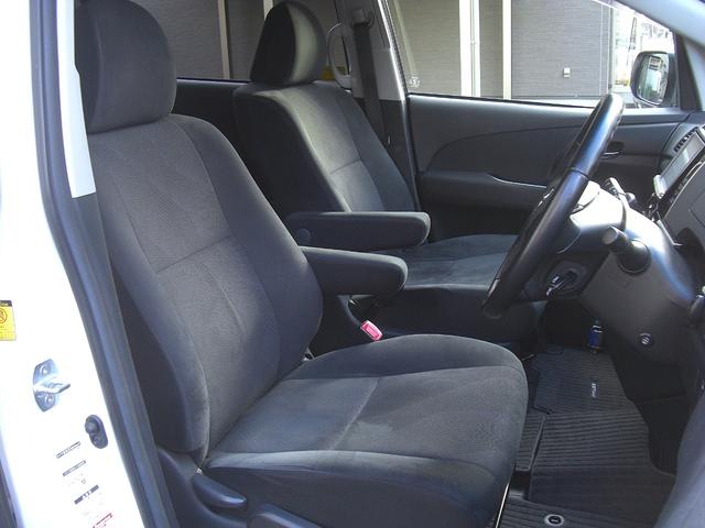 エスティマ アエラス 4WD NHZN-X62GナビTV バックカメラ ビルトインETC フリップダウンモニター スマートキー2個 プッシュスタート TRDエアロ 夏純正18インチ 冬17インチ 寒冷地仕様(29枚目)